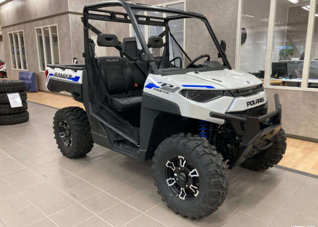 Mönkijä - Polaris Ranger