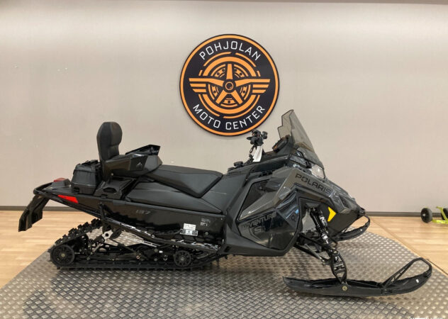 Moottorikelkka - Polaris Indy