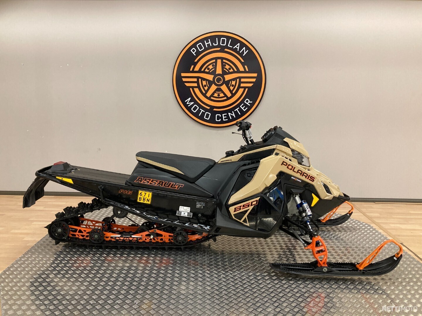 Moottorikelkka - Polaris SwitchBack