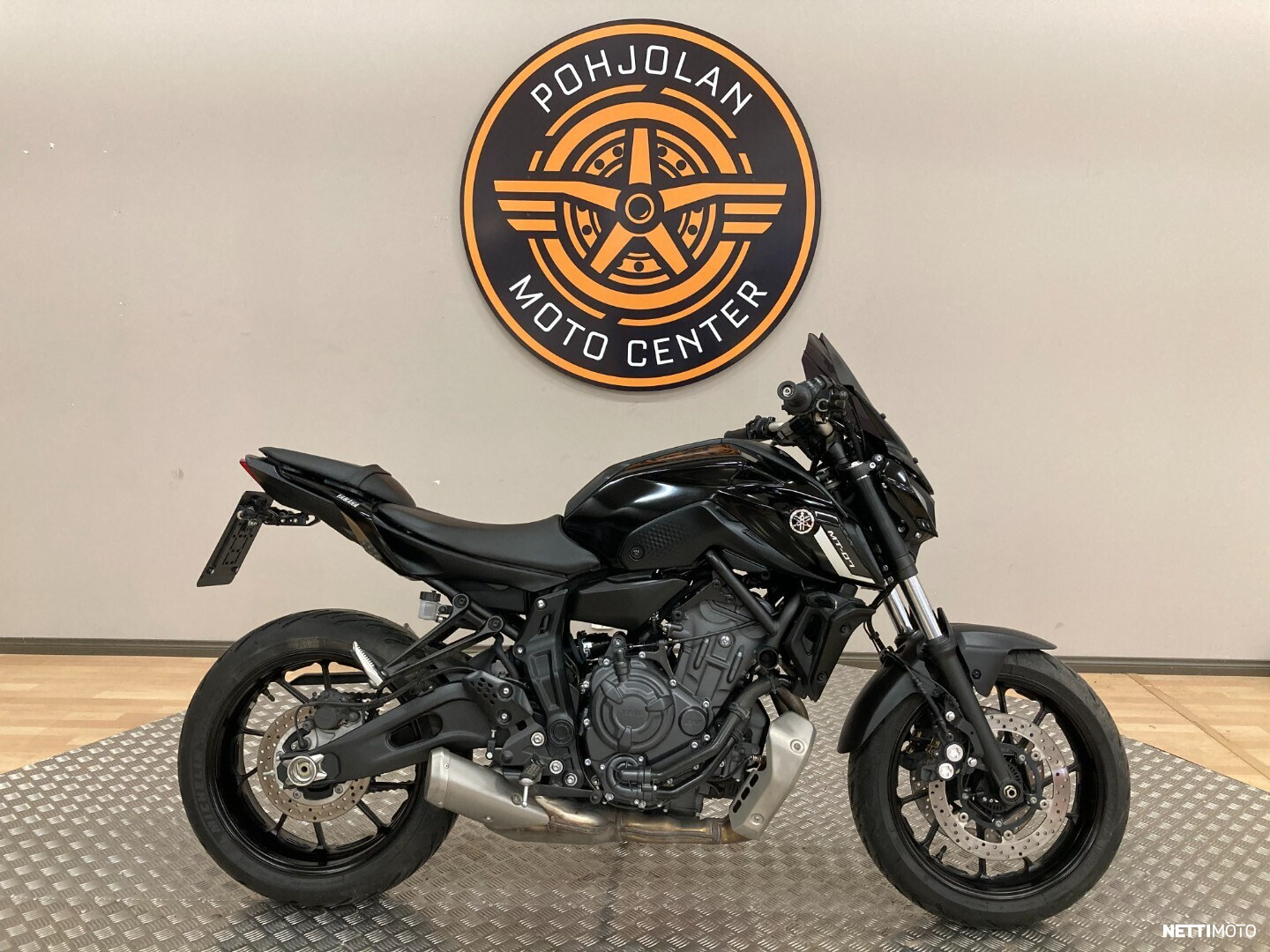Moottoripyörä - Yamaha MT-07