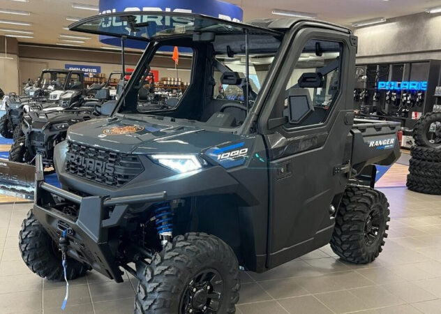 Mönkijä - Polaris Ranger