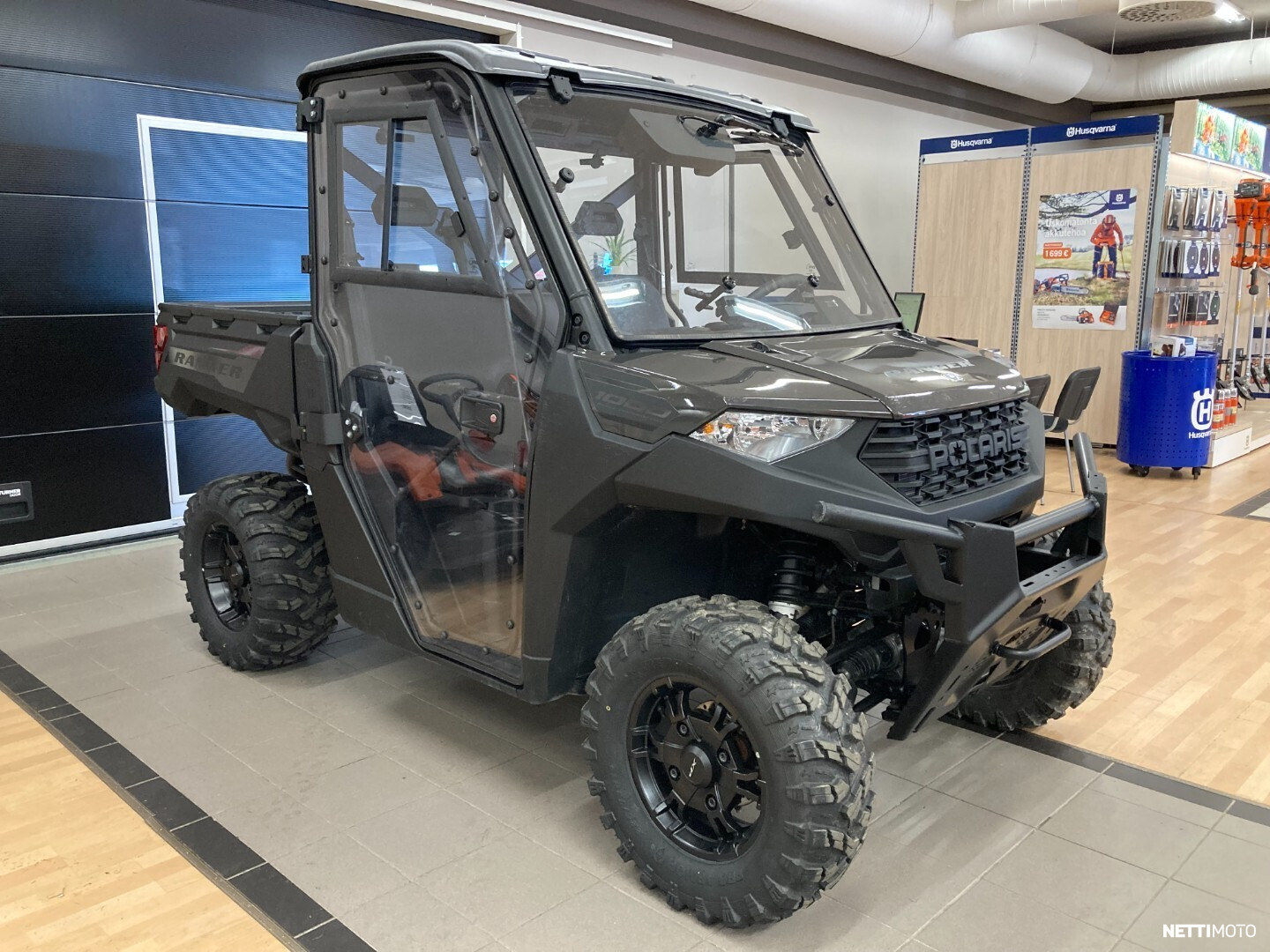 Mönkijä - Polaris Ranger