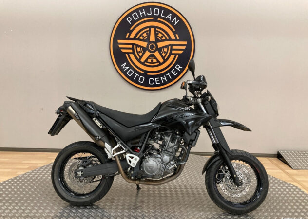 Moottoripyörä - Yamaha XT