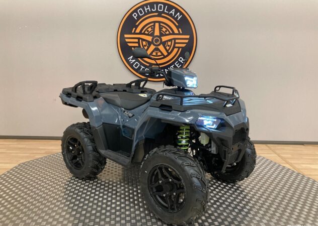 Mönkijä - Polaris Sportsman